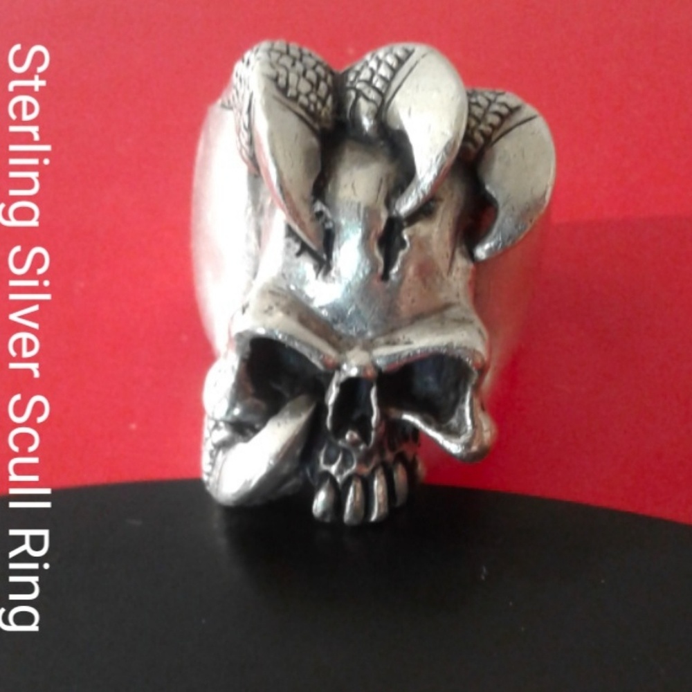 Sterling Silver Scull Ring